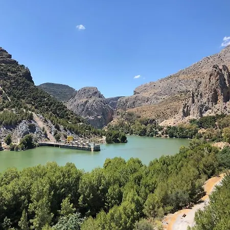 Brand New Near Caminito Del Rey Apartment *